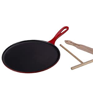 le creuset enameled cast iron pan