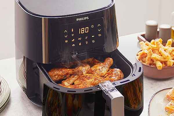 why does my air fryer smell like plastic